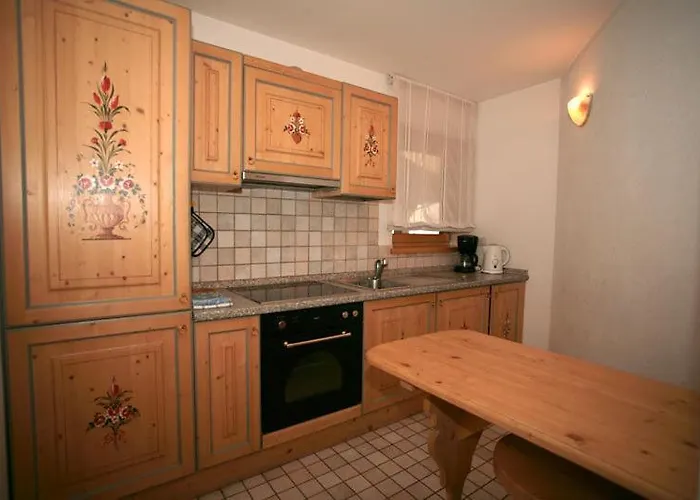 Lägenhetshotell Casa Maurivan Canazei